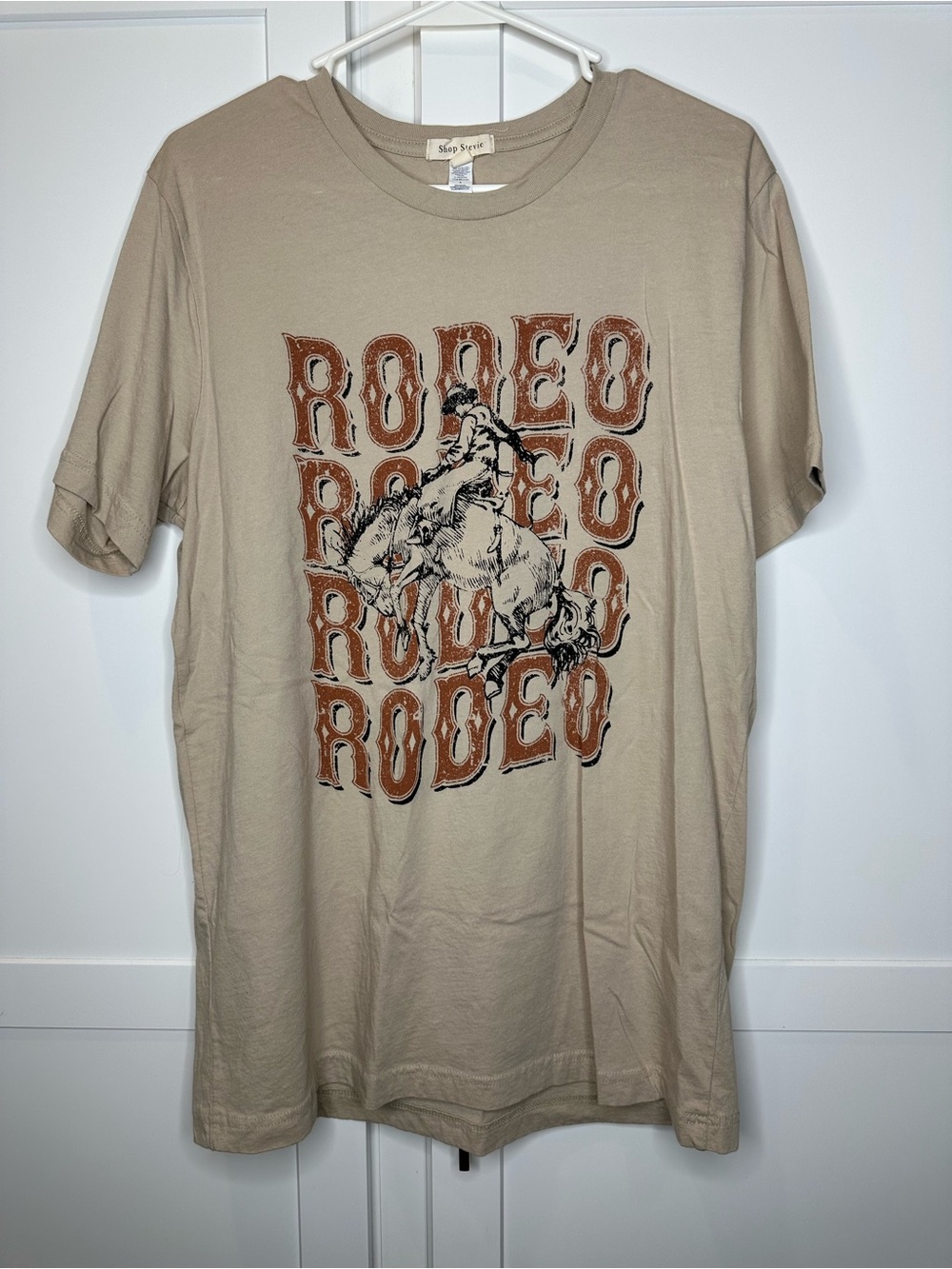 Boutique Rodeo Tshirt - L